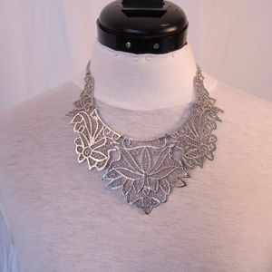 New! Amrita Singh silver statement necklace